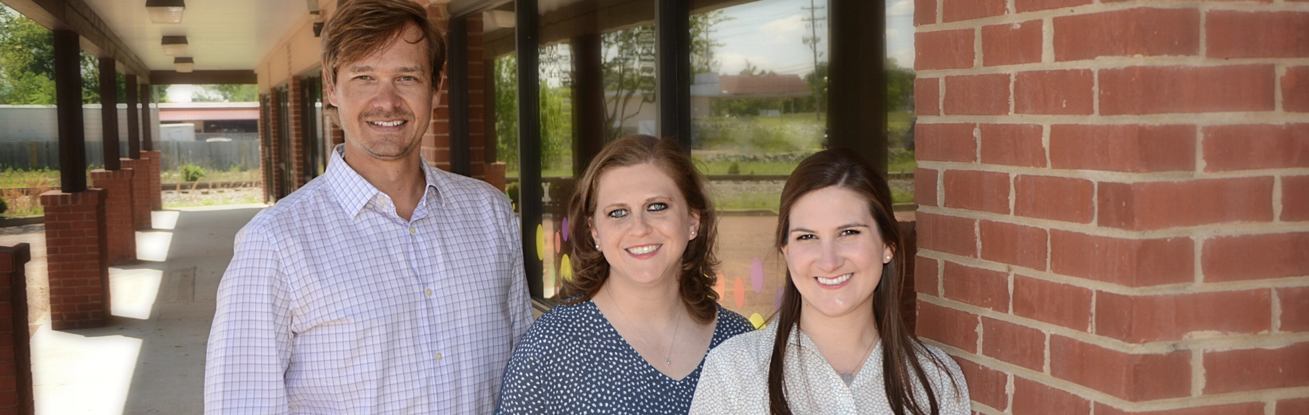 Horn Lake Dental Team Happy Smiles team picture